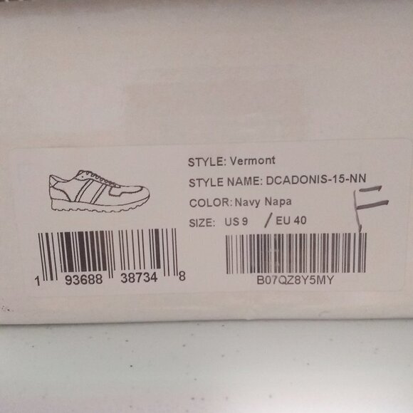 NIB Navy Napa Leather Men's Casual Shoe Sneaker 9 MSRP $120 - Picture 9 of 10